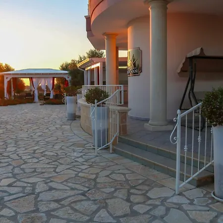 Terra Dei Sogni Bed & Breakfast Torre Lapillo