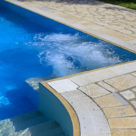 Bed & Breakfast Terra Dei Sogni 4*